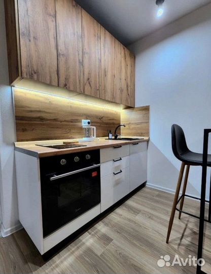 Кухня на съемную квартиру 180 см