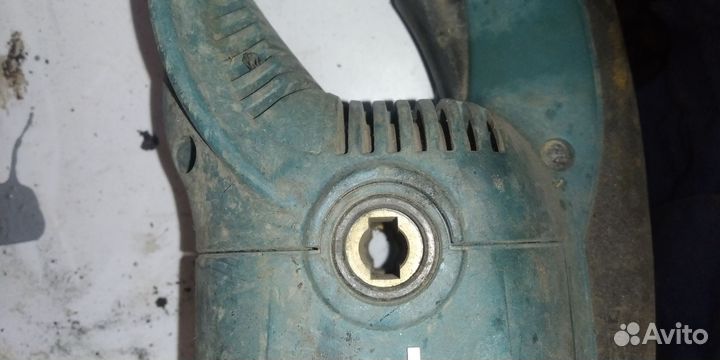 Решетка радиатора Unc 060