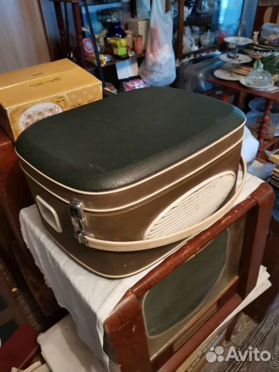 Катушечный магнитофон