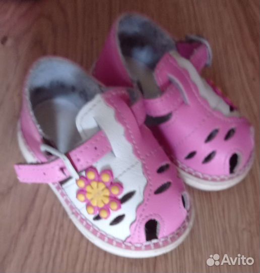 Сандалии для девочки 17 размер, 10.5 см