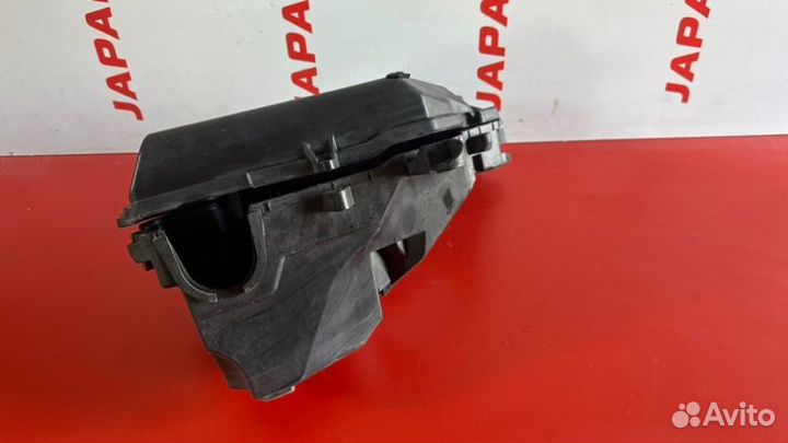 Корпус блока предохранителей Audi A6 C6 AUK 3.2