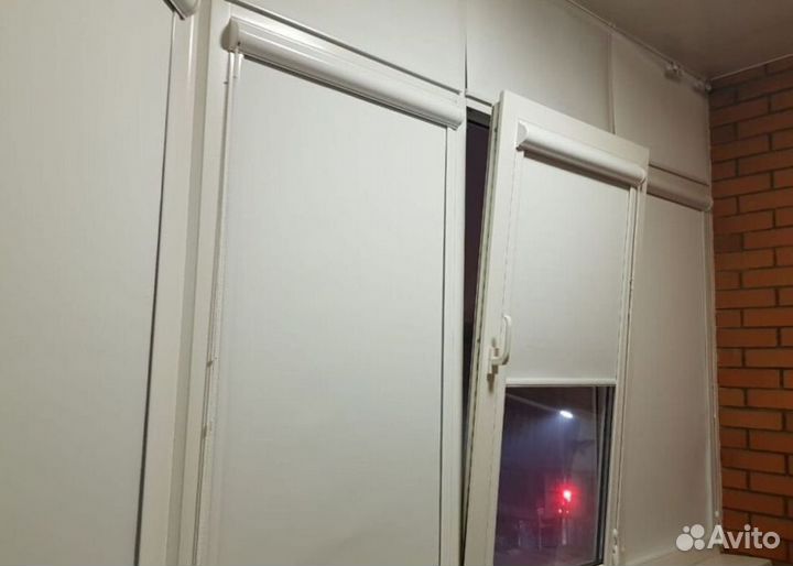 Рулонные кассетные шторы блекаут C40255-W5217