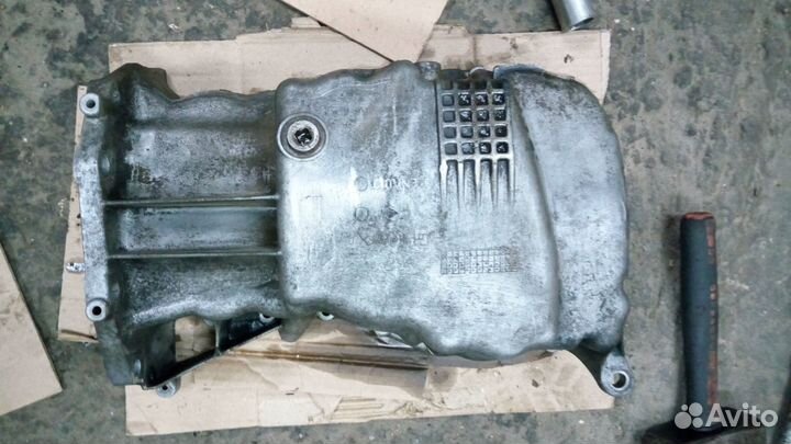 Поддон двигателя(картер) Рено сценик 2 1.6 16кл