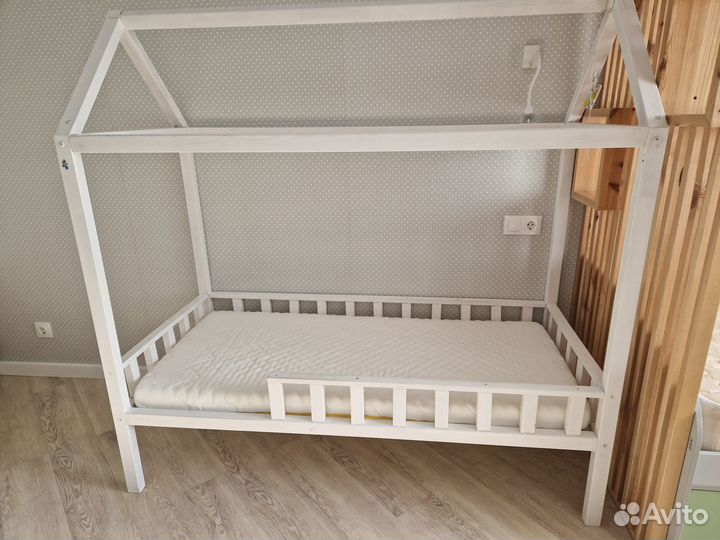 Продам детскую мебель