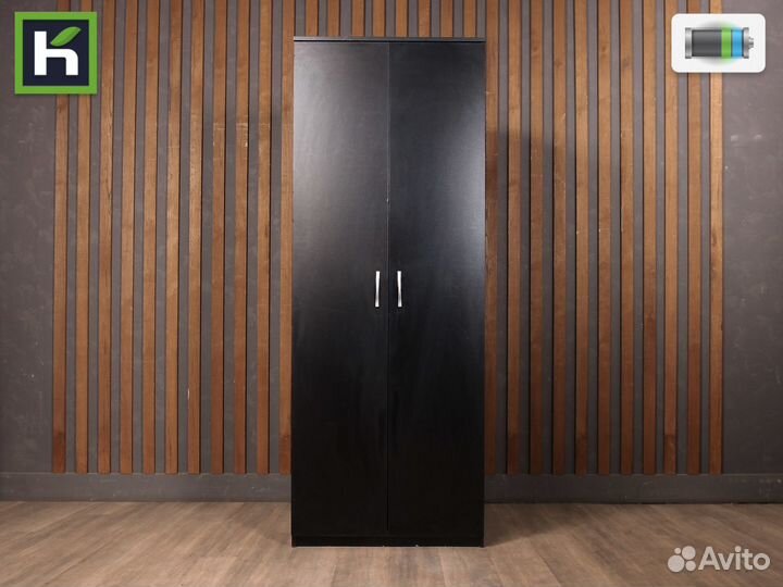 Шкаф офисный для одежды