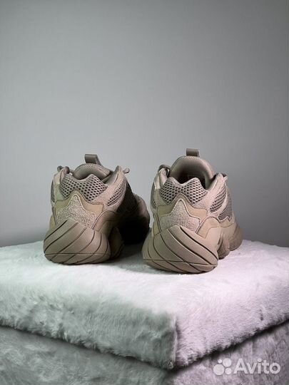 Кроссовки Adidas Yeezy 500 Taupe Light