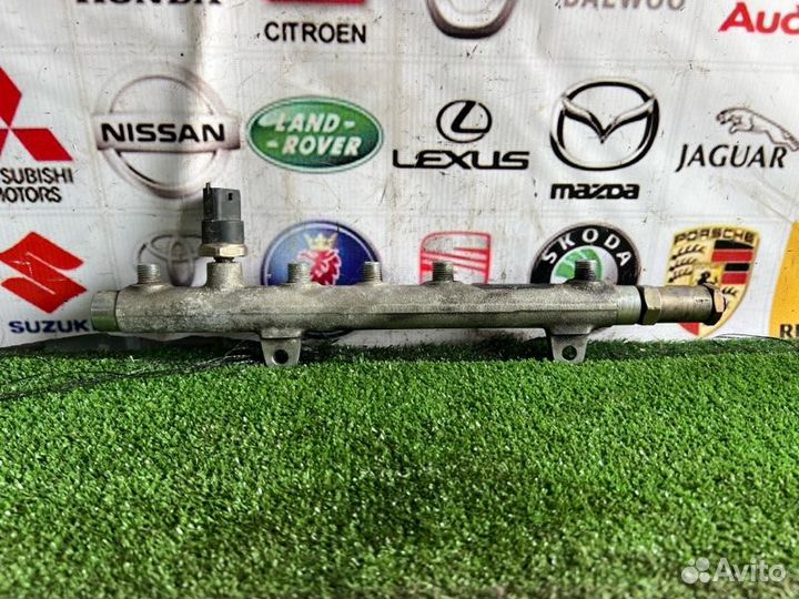 Топливная рампа Renault Espace F9Q 2004