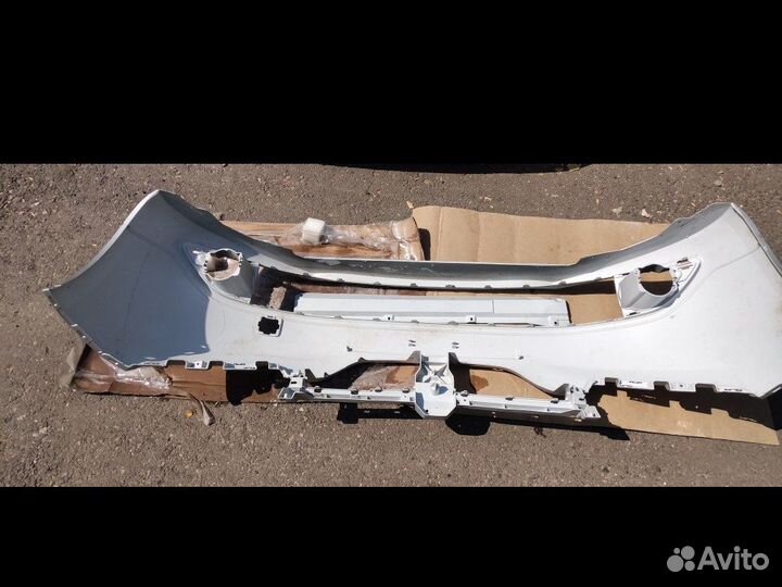Бампер передний LADA xray 2016 в отличном состояни