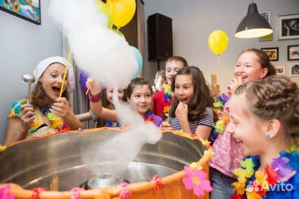 Сахарная сладкая вата на праздник