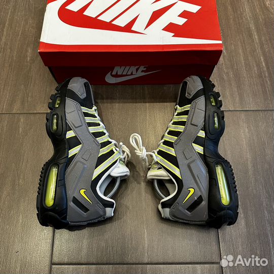 Nike Air Max 95 ndstrkt neon yellow