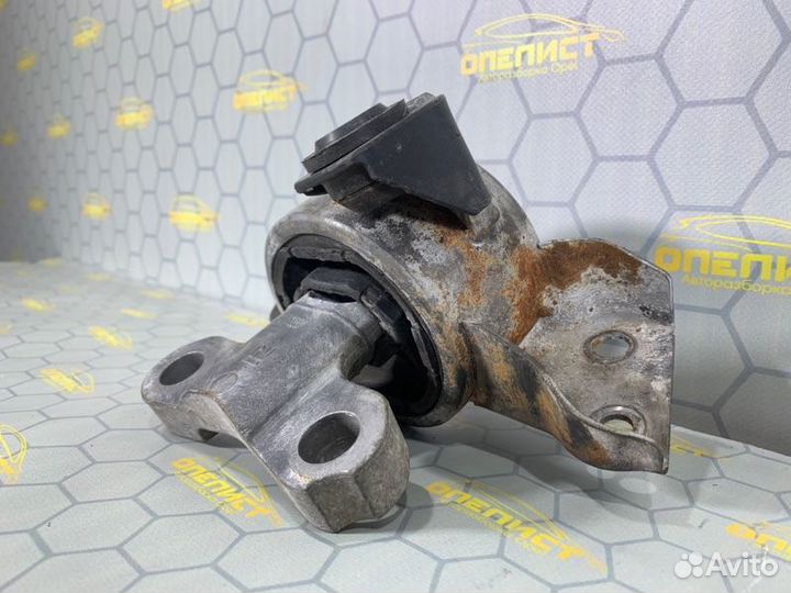 Подушка двигателя правая Opel Corsa D