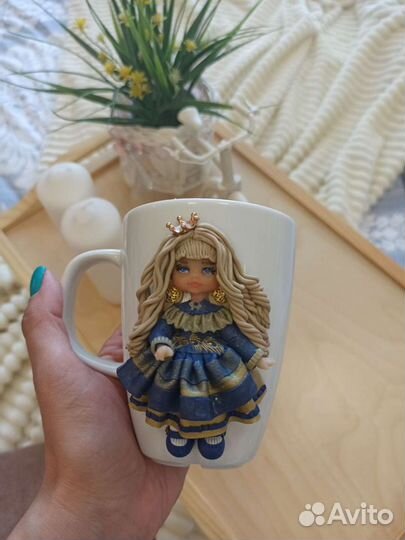 Кружка с декором из полимерной глины