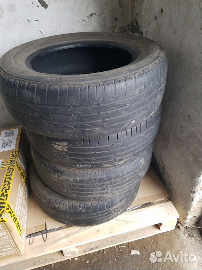 Bridgestone Dueler H/P 215/65 R16 98H