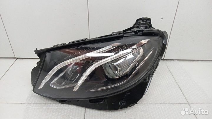 Фара левая Mercedes-Benz E-Class