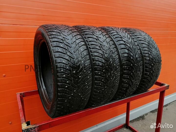 Nokian Tyres Hakkapeliitta 8 205/55 R16 93T
