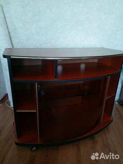 Тумба под телевизор