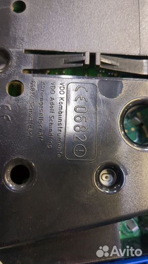 Щиток приборов Volkswagen Passat 5, 2001