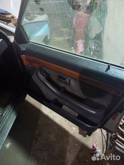 Ауди 100 по запчастям2.3 NF