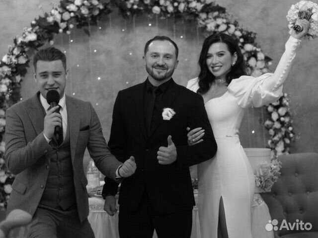 Ведущий на свадьбу