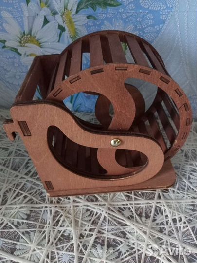 Колесо для грызунов деревянное и пластмассовое