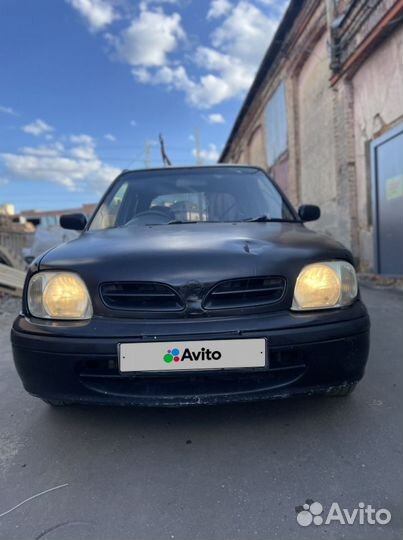 Nissan March 1.0 AT, 2001, 211 000 км