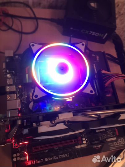 Материнская плата с процессором