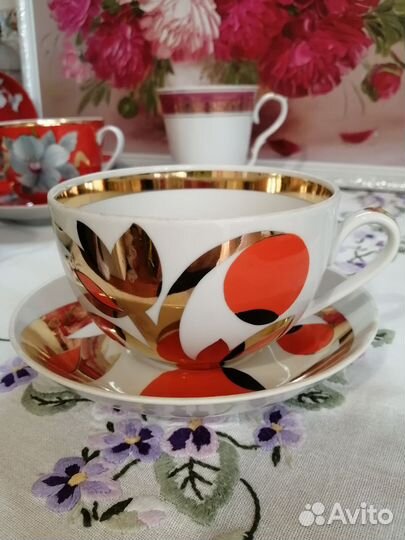 Чайные пары-гигант