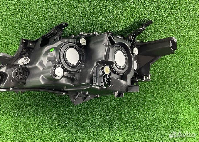 Фара правая Тойота Камри В50