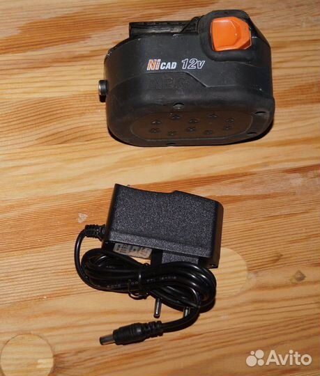 Аккумулятор для AEG 12v 1.3Ah + зарядка