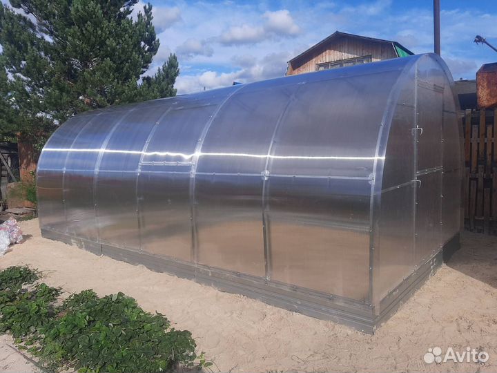 Теплица премиум класса