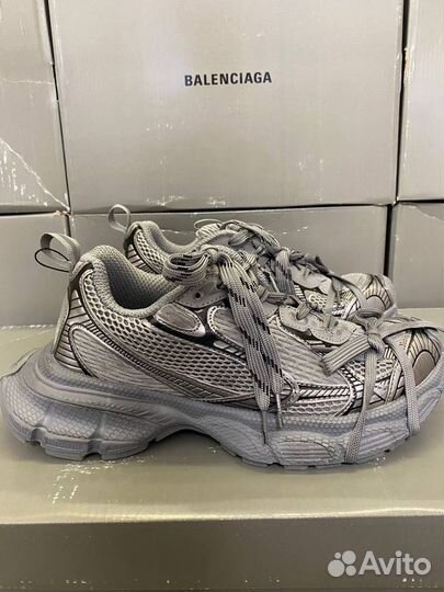 Balenciaga 3XL