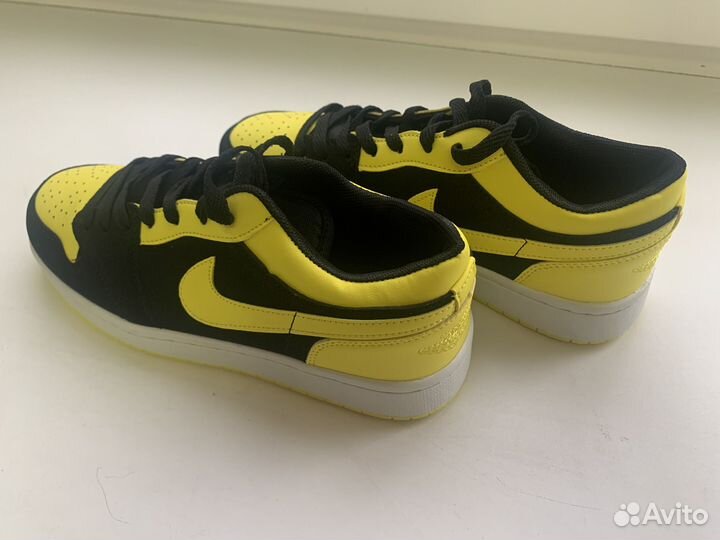 Кроссовки nike
