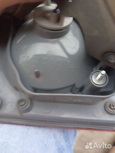 Фонарь крышки багажника правый Chevrolet Cruze