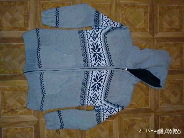 Кардиган - куртка с капюшоном
