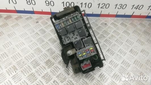 Блок предохранителей volvo XC90 1 (TNT07M302)