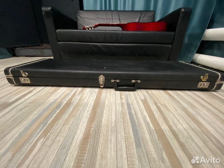 Кофр для бас гитары fender jazz bass