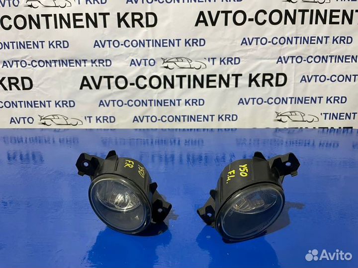 Фара противотуманная передняя Nissan Fuga Y50 VQ25