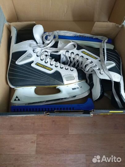 Коньки мужские 42 размер