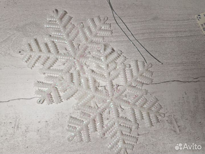 Новогодний декор бесплатно