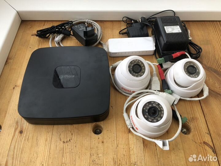 Комплект видеонаблюдения