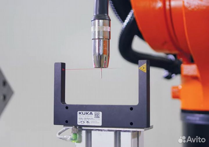 Робот манипулятор kuka KR16 R2010