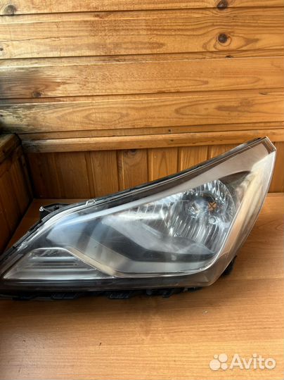 Фара на hyundai solaris