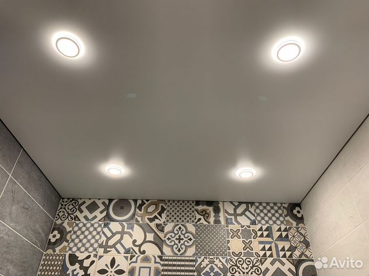 Установка люстры, бра, спотов Москва