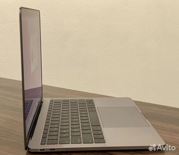 Apple MacBook Pro 13 2017 i7/8/256