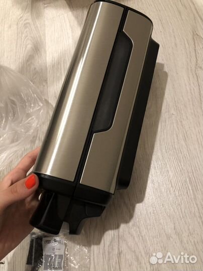 Дозатор диспенсер для мыла пены