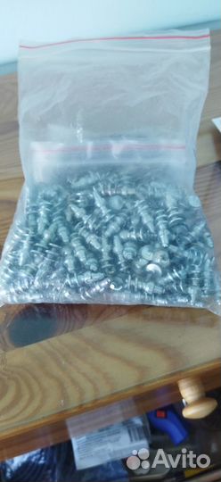 Съемные шипы для мото