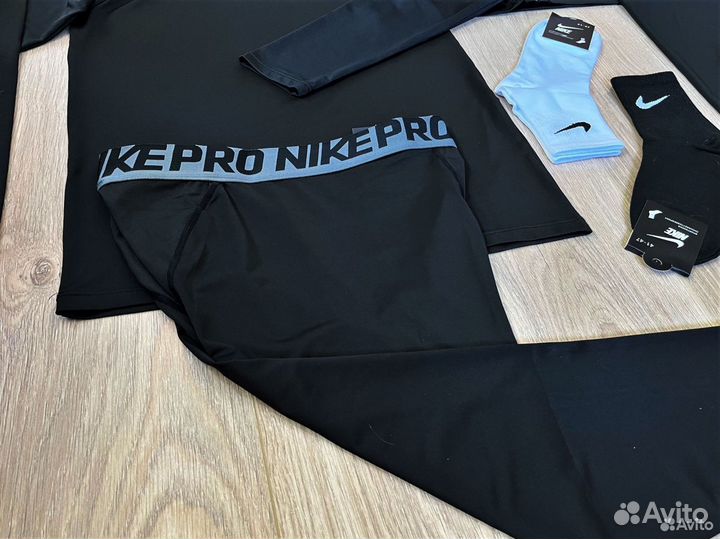 Рашгард Nike Black - 5/1, 2/1