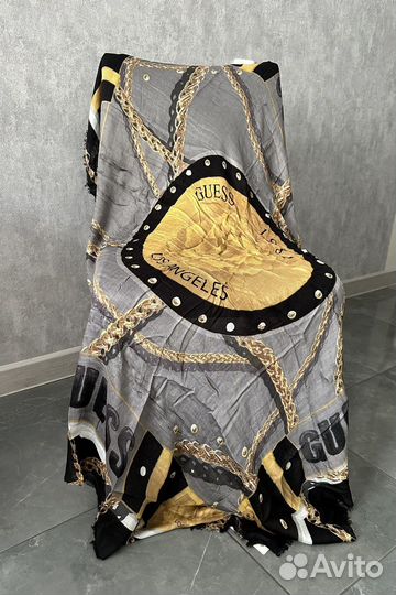 Платок Guess