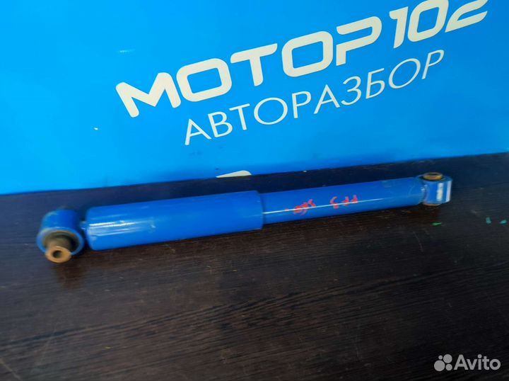 Задний амортизатор Ford Focus 3