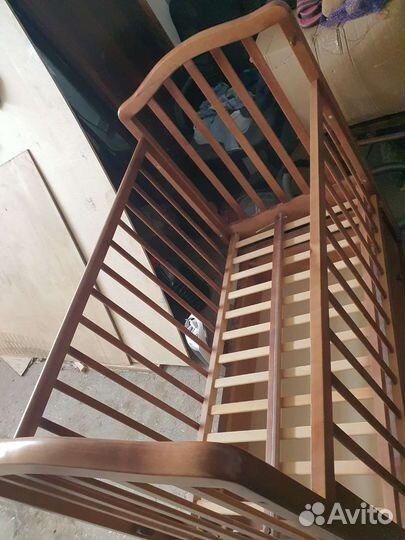 Детская кровать. новорождённым